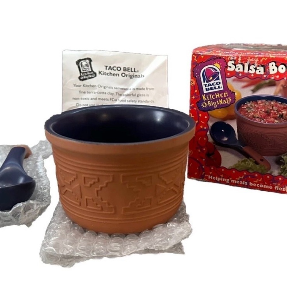Taco Bell Kitchen Originals Terra Cotta Salsa Bowl & Spoon Set VTG 1998 NEW
